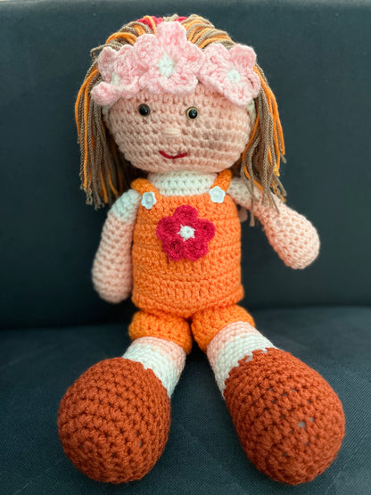 Creaciones Aditas - Muñeca tejida en estilo crochet